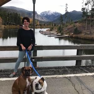 Meet your Posher, Angie